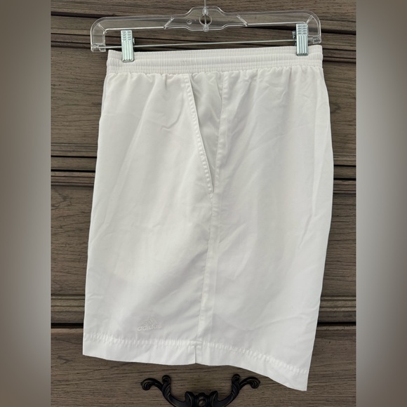 Adidas Solid White Athletic Shorts Classic Nylon Polyester - Picture 1 of 17
